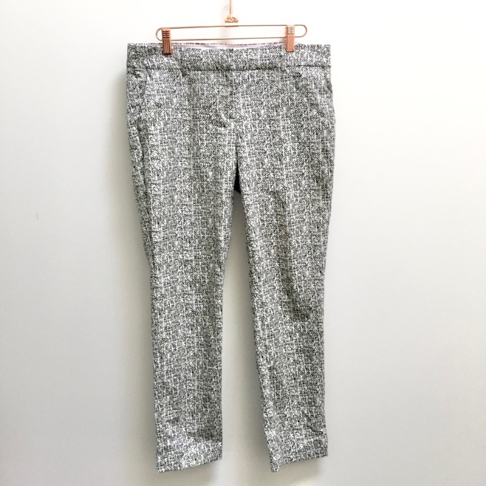Cute black white slacks dress skinny pants Neiman Marcus